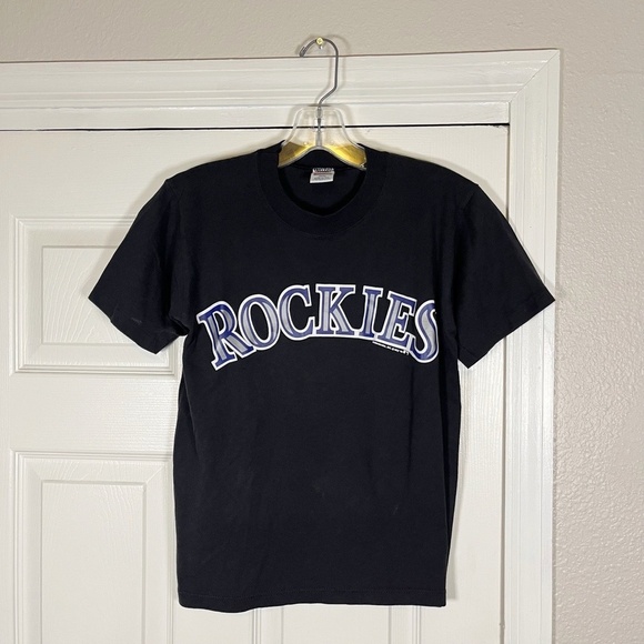 Colorado Rockies Graphic Short Sleeve Crew Neck Vintage T Shirt Youth Size Large - Picture 1 of 12
